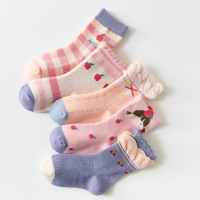 China New Autumn Breathable Wholesale Knitted Japan Girls Cute Teenage Girls Socks Fluffy Warm Teen Tube Socks for sale