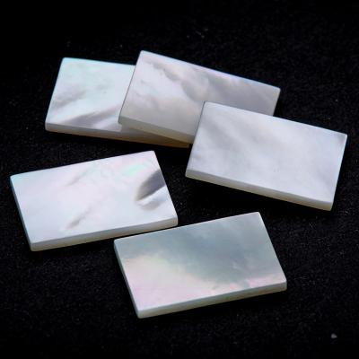 China Shell Mother of Pearl Natural White Shell rectangle Craving Cabochon 25 mm Loose piece for sale