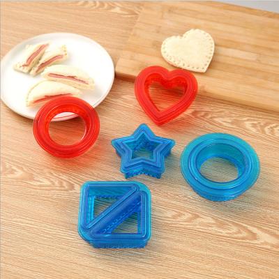 China Food Grade PP Star Triangle Sandwich Cutter And Viable Colored Round Square Plastic Sealer for sale