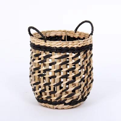 China Sustainable Waterproof Handwoven Synthetic Rattan Storage Baskets Desk Organizer for sale