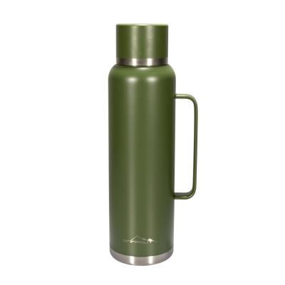 China Custom Portable Outdoor Camping Stainless Steel Double-Layer Thermos Cups 1.5L Vacuum Bottle Sports Insulated Bottle for sale