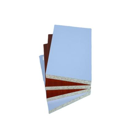 China Modern Customized Melamine Laminated Cheap Price Particle Board Chipboard For Home Decoration for sale