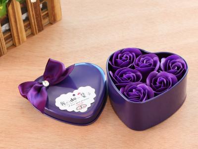 China 2021 New Wedding Gift Soap Flower Gift Box With Bear Wholesale Flowers Artificial Flower for sale