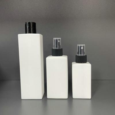 China Eco-friendly PE Plastic Square Cosmetic Bottle 120ml 300ml 400ml 500ml 780ml Pet Liquid Detergent Bottle for sale