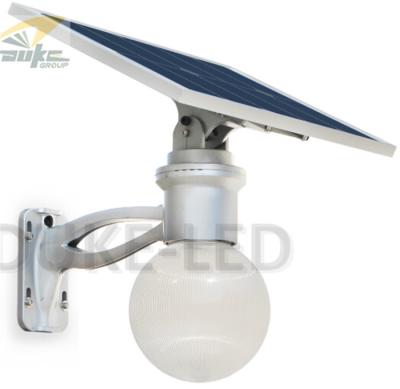 Chine Lumière solaire extérieure intégrée spéciale de LED 4w 720Lm pour la cour de villa de parc de voie de jardin à vendre