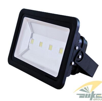 Chine 200W la puissance élevée ROHS LED conforme allume le remplacement de lampe haloïde en métal du conducteur IP65 de MW à vendre