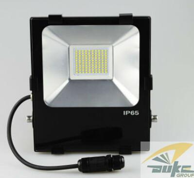 China 100w Security High Power LED Flood Light Cold White Waterproof 110lm/w Anti – Corrosion for sale