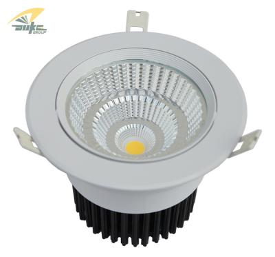 China Triac Dimmable 35W  COB LED Downlight with Focused View Angle No Flicker Low UGR for sale