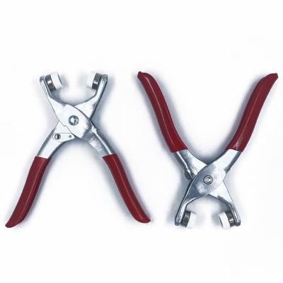 China Hand Press Pliers Plastic Snap Combined Button Pliers Press Diy Baby Cloth Sweater Bags Button Press Machine Sewing Tool for sale