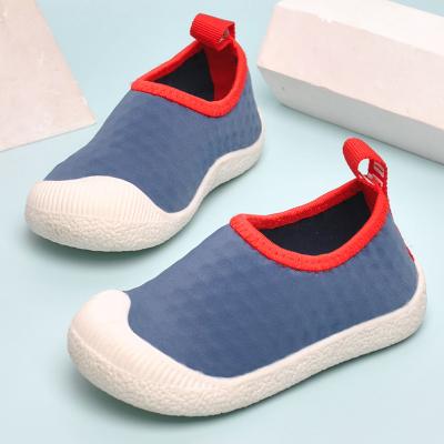 China Flatbed Kids Dark Sneakers Casual Water Hole Soft Bottom For Boys And Girls Shoes for sale