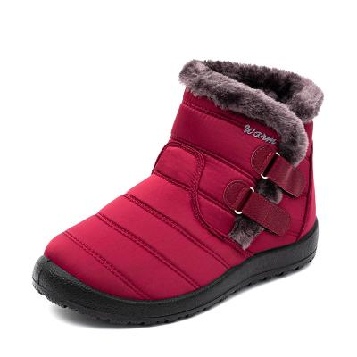 China Casual Thick Striped Women Lit Sole Customizable Solid Color Rubber Warm Boots High Fashion Fur Snow Boots for sale