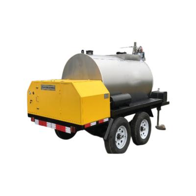 China 1.5CBM 2.5CBM Trailer Asphalt Distributor Bitumen Melt Spraying With Auto Cylinder Control Spray Bar for sale