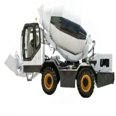 Cina Camion mobile per il miscelato del cemento con pompa piccolo motore a rulli di 2,6 metri cubi articolati per la costruzione in vendita