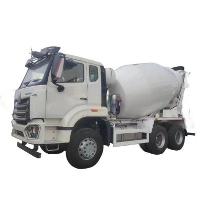 China Sinotruk HOWO tambor de descarga hidráulica en el sitio mezclador de hormigón mezclador 8 10 12Cbm capacidad variable en venta