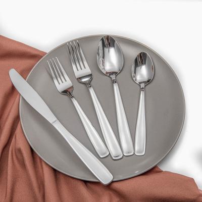 China Viable Customize Logo Metal Dinnerware Set Knife Fork Spoon Flatware Stainless Steel Cutlery Set for sale