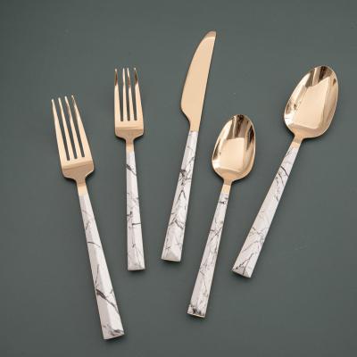 China Viable Cutlery Set Spoons And Forks Silverware Set Elegant Restaurant for sale