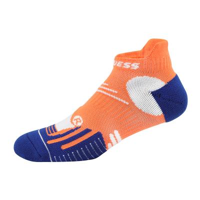 China LINGTU antibacterial manufacturer design LOGO sock men and girl sports socks high quality fashion adult colorful running custom socks for sale