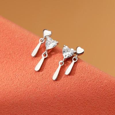 China S925 shiny exquisite lead free nickel free Crystal Heart Tassel Earring Sterling silver Diamond Double Heart Stud Earring silver for sale