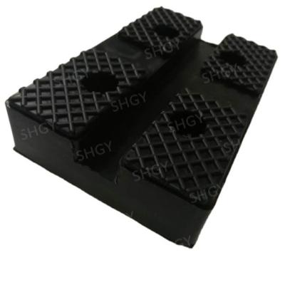 China Durable Rubber Elevator Floor Rubber Mats Jack Rubber Pad Foot Pad Fits BMW for sale