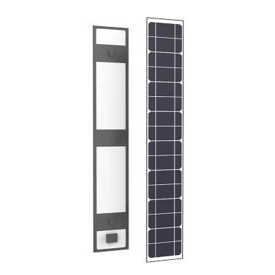 China ROAD KLR Vertical Solar Street Lights With Rectangular Monocrystalline Silicon Solar Panel LFP Battery for sale