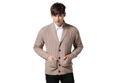 China Chaqueta de punto para hombre del cuello del mantón del cable de acrílico de punto macizo del algodón en venta