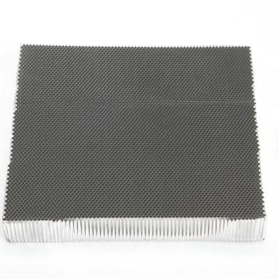 China Lightweight 3003 Alloy Aluminum Honeycomb Core For Laser Honeycomb Panel Cutting Machines for sale