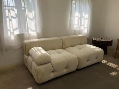 China Bekleed Fluweel 90cm Lengtewoonkamer Sofa Set High Density Foam Te koop