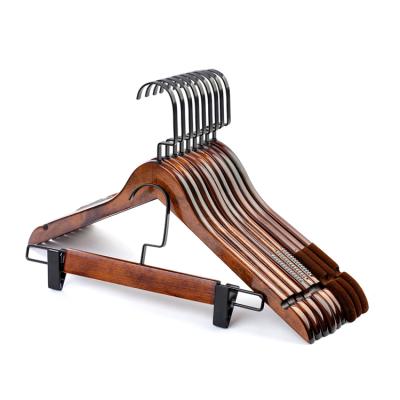 China SHOW Factory Price Universal Lotus Cedar Wood Universal Hangers From Cardboard for sale