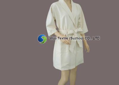 China De nylon Korte Robe van Vrouwenmicrofiber met Terry Lining, Chenille-Badjassen Te koop