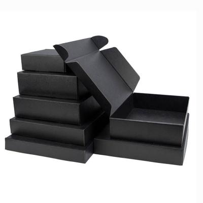 China Customized Logo Gift Packaging Box Corrugated Board Small Black Mail Box zu verkaufen