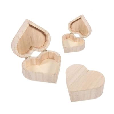 China Europe DIY Party Gift Heart Shape Unfinished Wooden Jewelry Boxes Wooden Storage Box With Magnetic Lid for sale