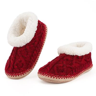 China Fashion Trend Hengyuan Good Quality Indoor Bedroom Cheap Personalized Slippers for sale