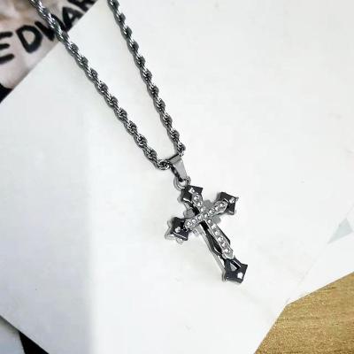 China 2022 Best Selling Trendy Personality Cross Necklace Double Diamond Hip Hop Necklace Pendant Necklace Accessories For Couples for sale