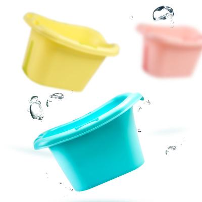 China Baby Bathing Plastic Environmental Protection Children Bath Bucket Baby Tub With Seat for sale