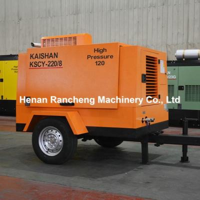 China 1400kg Portable Diesel Screw Air Compressor 55KW 8bar With COMMIN And YUCHAI for sale