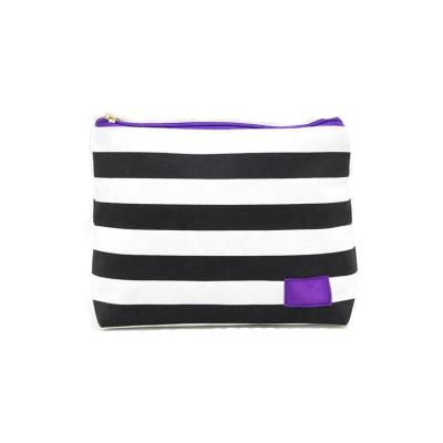 China Customizable Large Capacity Bag Organizer Stripe Cosmetic Makeup Bag for sale