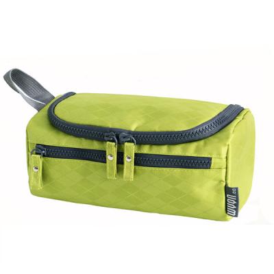 China Fashion Waist Green Light Portable Makeup Beauty Cosmetic Toiletry Bag for sale