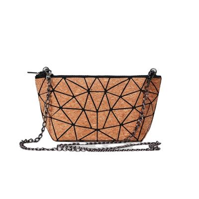 China 2021 New Design Brand High Quality Custom Design Unique Handbags High Quality Luxury Ladies With Metallic Chain for sale