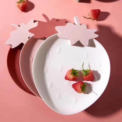 China Sustainable Fruit Dish Shape Strawberry Christmas Kitchen Collectible Tray for sale