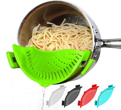 China Viable Bpa Free Silicone Kitchen Strainer Clip On Silicone Colander Fits All Pots And Bowls for sale