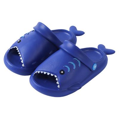 China Shark Slippers Summer Anti-slippery Baby Shape Men's and Women's Universal Children's Slippers Indoor and Outdoor Fun and Lovely Cartoon San for sale