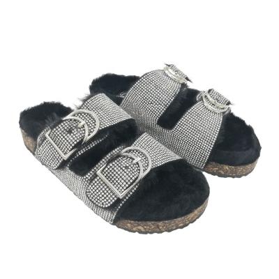 China Fashion Trend New Arrivals Wholesale Diamond-studded Furry Women Slippers Fur Slides Slippers For Women Fur Slide Women's Sandals for sale