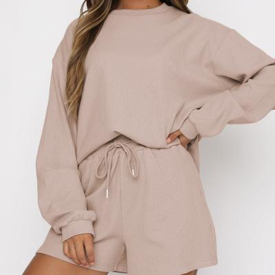 China Yolo New Breathable Fashion Homewear Solid Color Casual Long Sleeve Tops Loose Shorts Women's Suits for sale