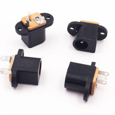 China ChengYi Plastic DC Power Plug 2.0 DC Socket Adapter dc-017 Three Foot Vertical Connector Jack for sale