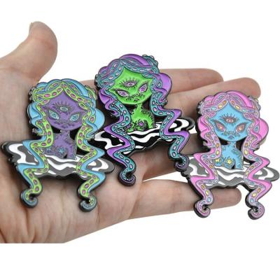 China Europe Professional Custom Fashion Hard Enamel Lapel Pins With Backing Card for sale