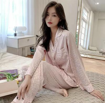 China Dropshipping Soft Sleepwear Robe For Women Women Sleepwear Pajamas Pajamas Sets Women's Sleepwear PJ Sets for sale