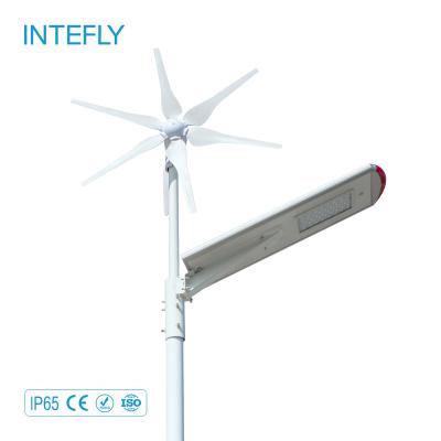 China ROAD Factory Supply Ip65 Days Long Emergency Wind Solar Hybrid Street Light for sale