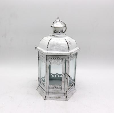 China Classical Most Popular Home Decorative Lantern Metal Moroccan Iron Lantern for sale