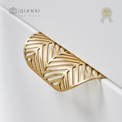 China Qiansi HK0058Leaf Shape Modern light luxury furniture drawer copper handle Furniture Wardrobe Drawer Pull Knob Brass Door Handle for sale