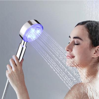 China Without Switch Water Saving Shower Amazon Fancy Bathroom Accessories 7 Color Wholesale High Quality LED Handheld Shower Head With LED Light for sale